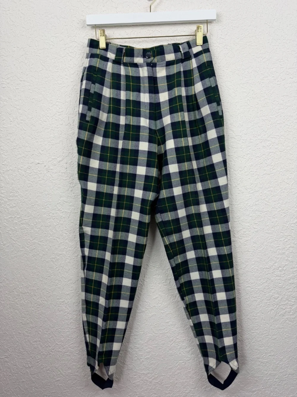 Vintage Express Women's Green Navy Plaid Stretch Stirrup Pants 80s 7/8 Long